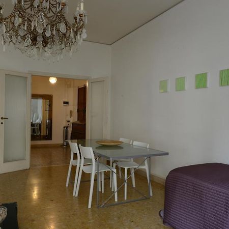 Ippo Suite Florens Exteriör bild